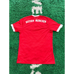 Bayern Munich 2017/18 Home Shirt M