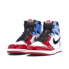 Air Jordan 1 Retro High Fearless UNC Chicago