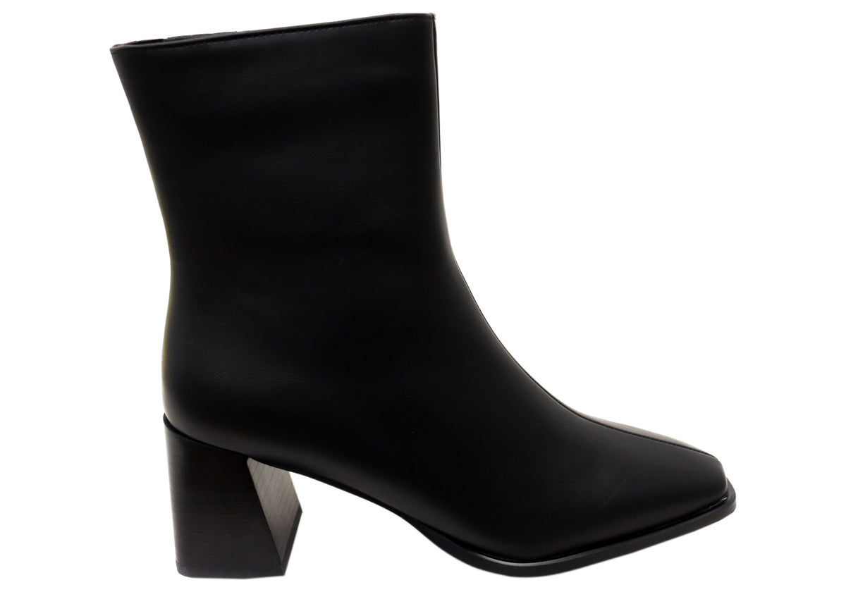 Billini Alania Womens Comfortable Mid Heel Ankle Boots